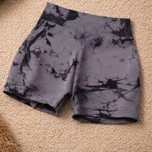 Gray Tie-Dye Men’s Active Shorts